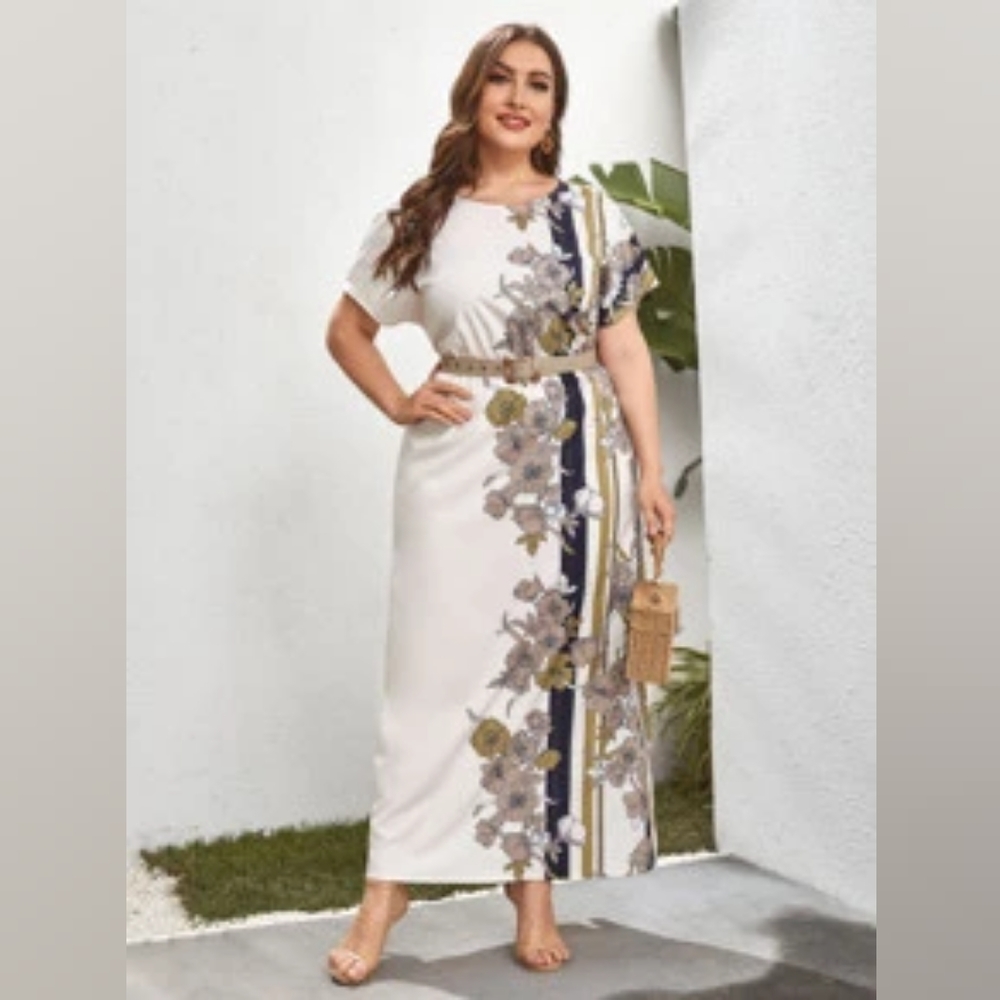 Shein- New in Original bag, Maxi Printed Dress-Size 4x, belt was not included*